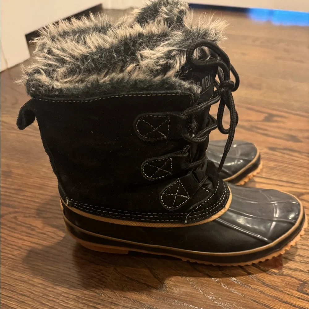 Khombu women’s winter boots size 7